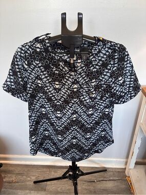 Cato navy & White Geometric Short Sleeve Women's Top